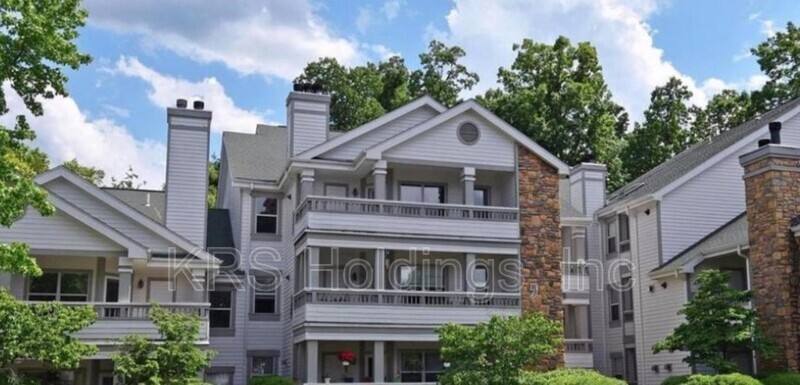 Condo for rent at 13070 Autumn Woods Way #101, Fairfax, VA 22033