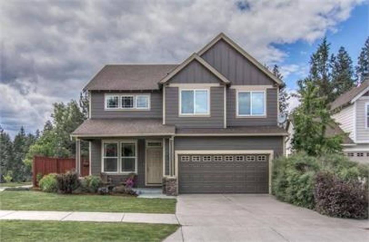 House for rent at 61525 Tall Tree Court, Bend, OR 97702