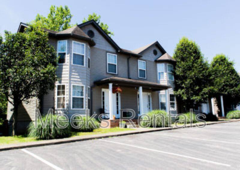 Townhouse for rent at 328 Mill Rd, Hurricane, WV 25526