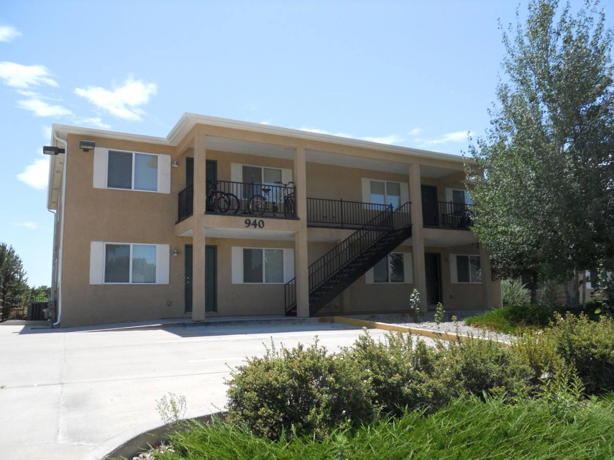 Apartment for rent at 934 Village Circle, Pueblo, CO 81001