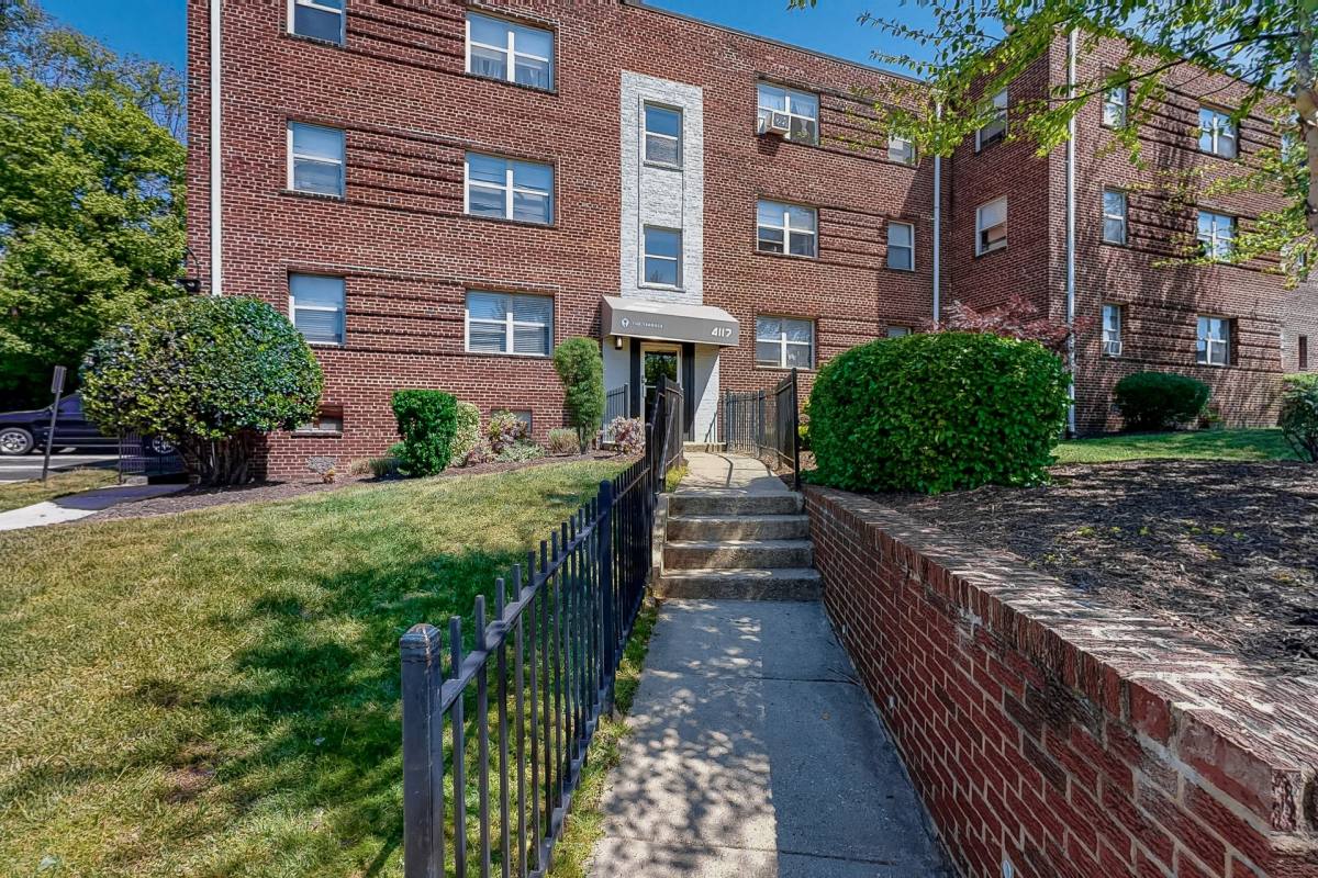 Apartment for rent at 4109 51st St, Bladensburg, MD 20710