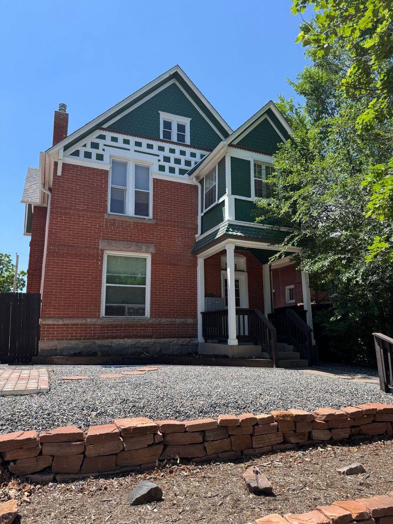 Apartment for rent at 521 S Grant St, Denver, CO 80209