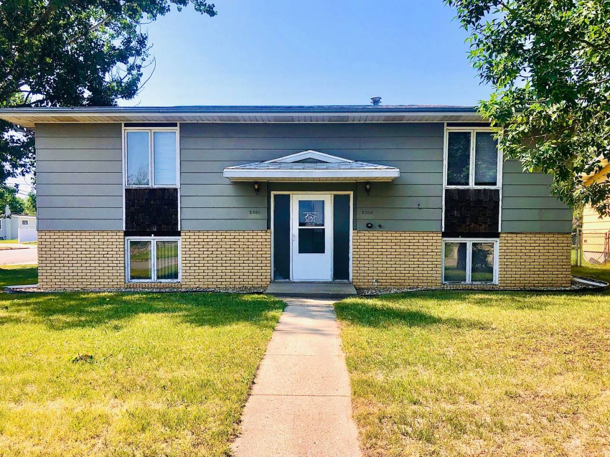 Apartment for rent at 2001 2003 Skyline Dr, Minot, ND 58703