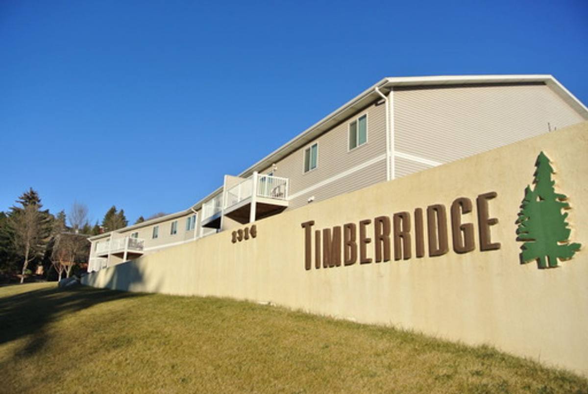 Apartment for rent at 1314 8th St NW, Minot, ND 58703