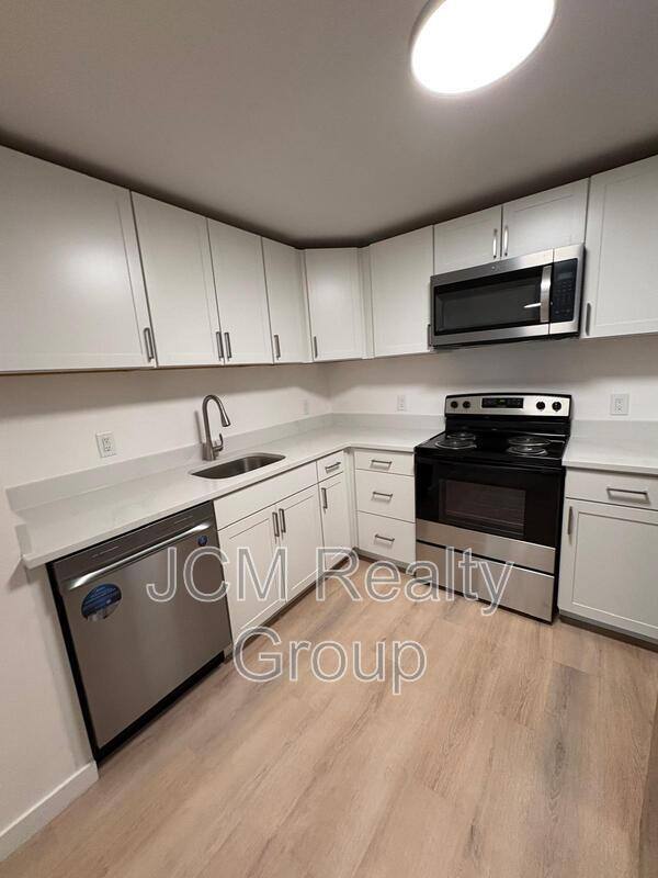 Apartment for rent at 303 Broadway #C4 2nd Floor, Lynn, MA 01904