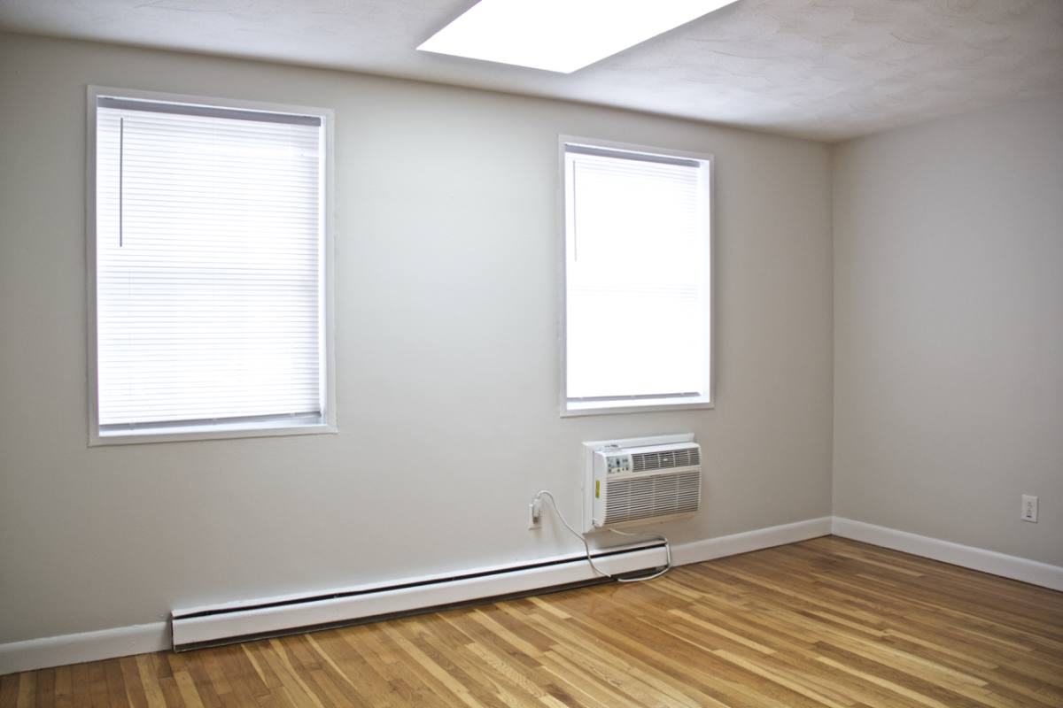 Apartment for rent at 219 Grand Ave, Providence, RI 02905