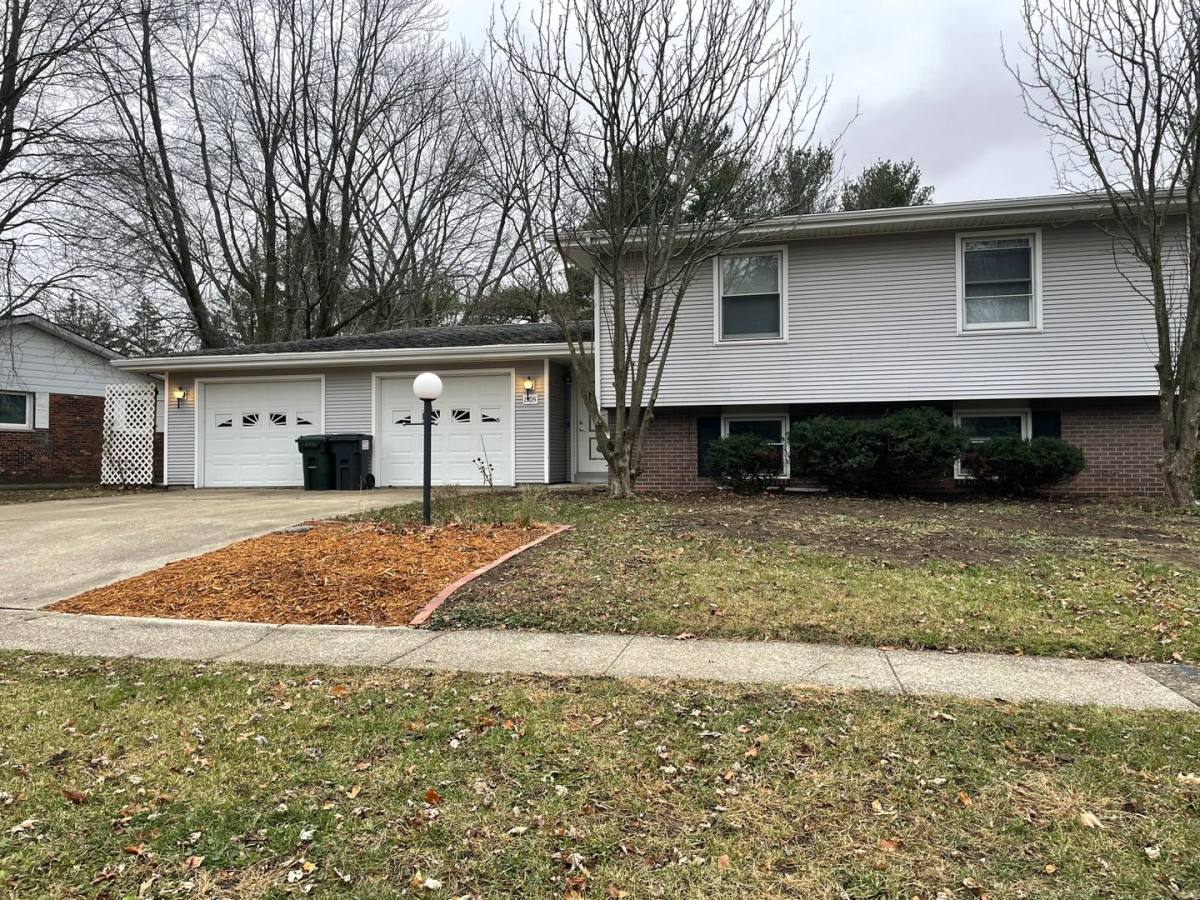 Apartment for rent at 1305 E Scovill St, Urbana, IL 61801