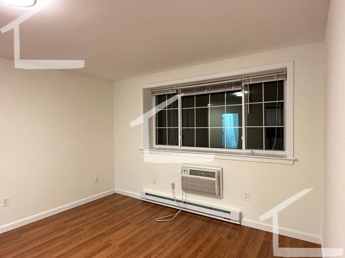 House for rent at 15 Embassy Rd #2D, Brighton, MA 02135
