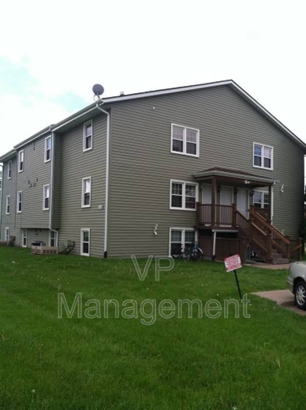 Condo for rent at 2218 Emerald Dr #6, Davenport, IA 52804