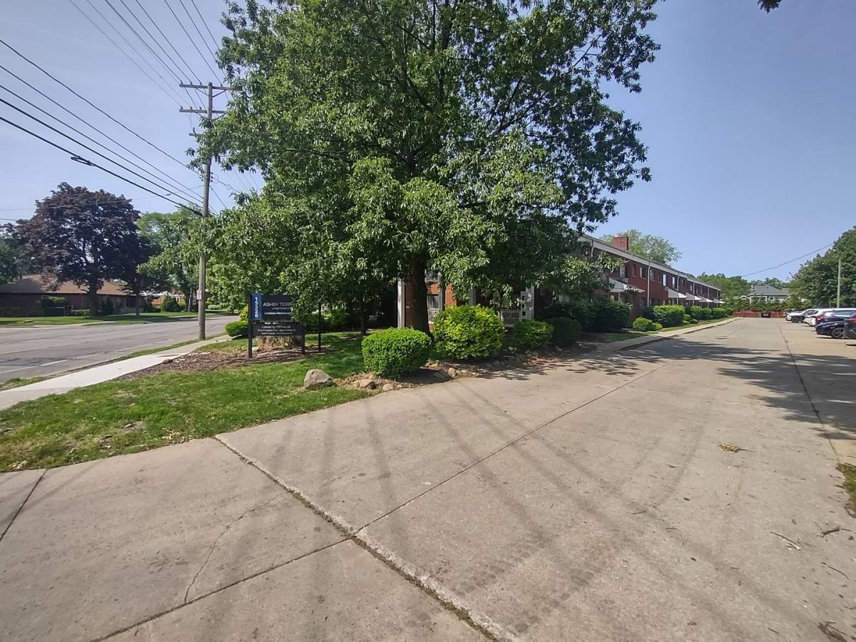 Apartment for rent at 15320 Triskett Rd, Cleveland, OH 44111