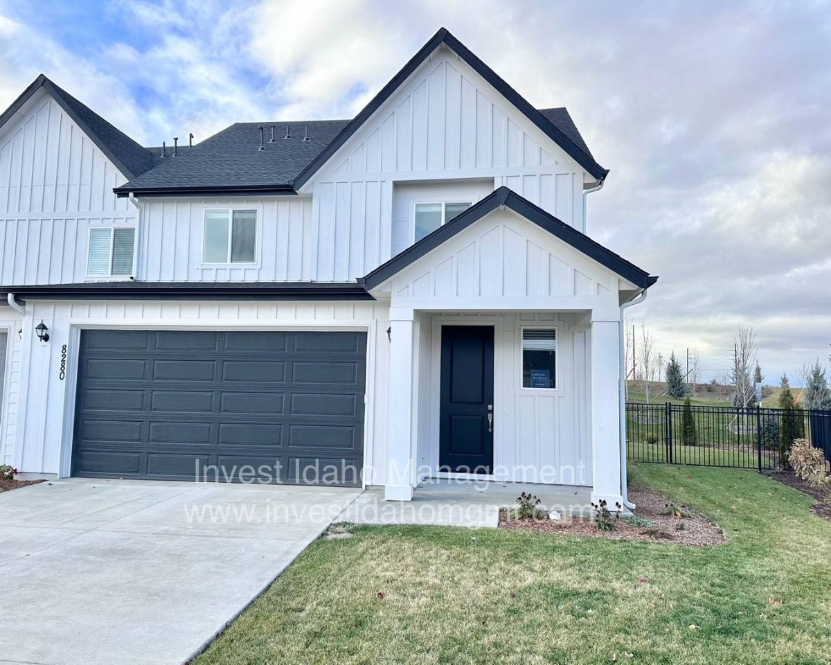 Townhouse for rent at 8280 W Fern St, Eagle, ID 83616