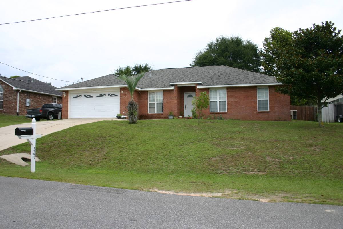 House for rent at 369 Riverchase Blvd, Crestview, FL 32536