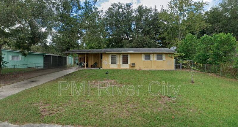 House for rent at 8147 Bazaine Dr, Jacksonville, FL 32210