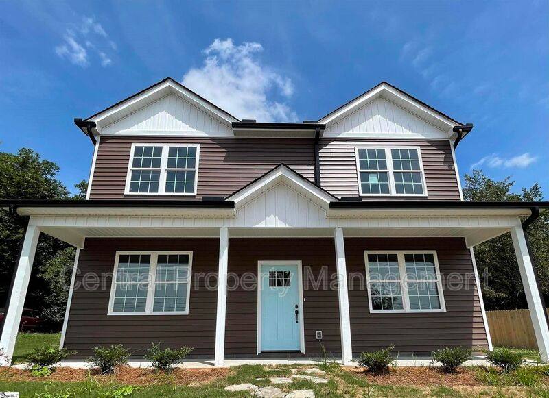 House for rent at 1510 Buncombe Rd, Greenville, SC 29609