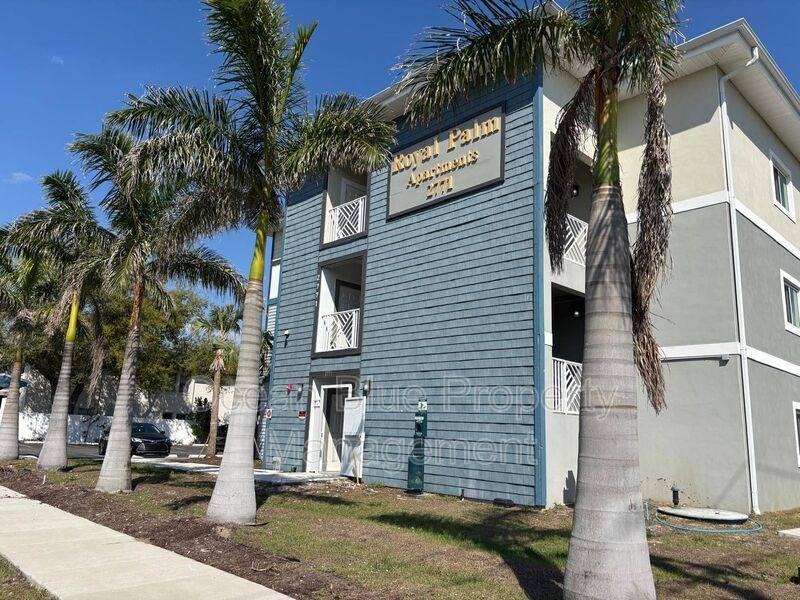 Apartment for rent at 2771 Royal Palms Ave #310, Fort Myers, FL 33901