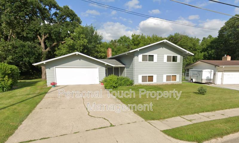 House for rent at 801 Oak St, West Fargo, ND 58078