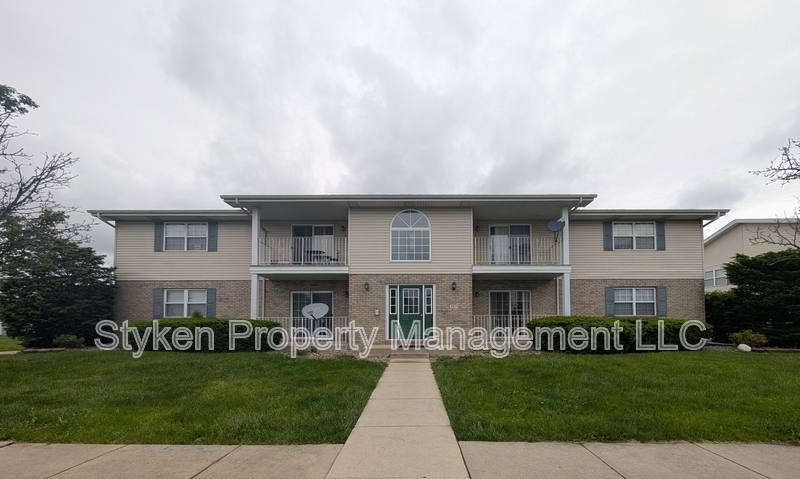 Apartment for rent at 1571 Girard Way #6, Bourbonnais, IL 60914