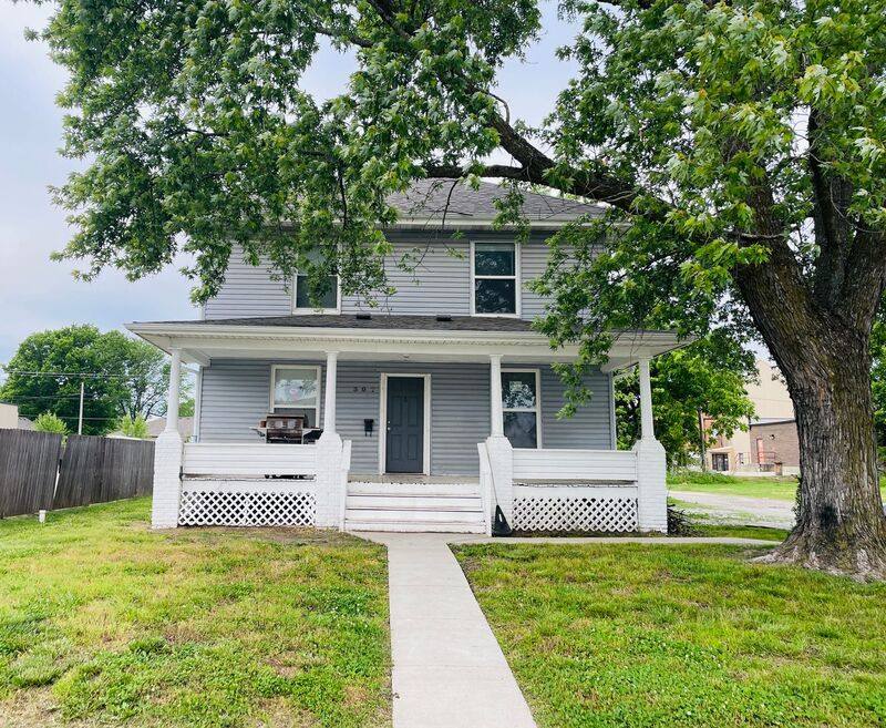 Apartment for rent at 307 S 2nd St #B, Odessa, MO 64076