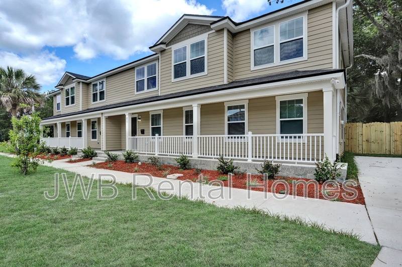 Townhouse for rent at 611 Jessie St, Jacksonville, FL 32206