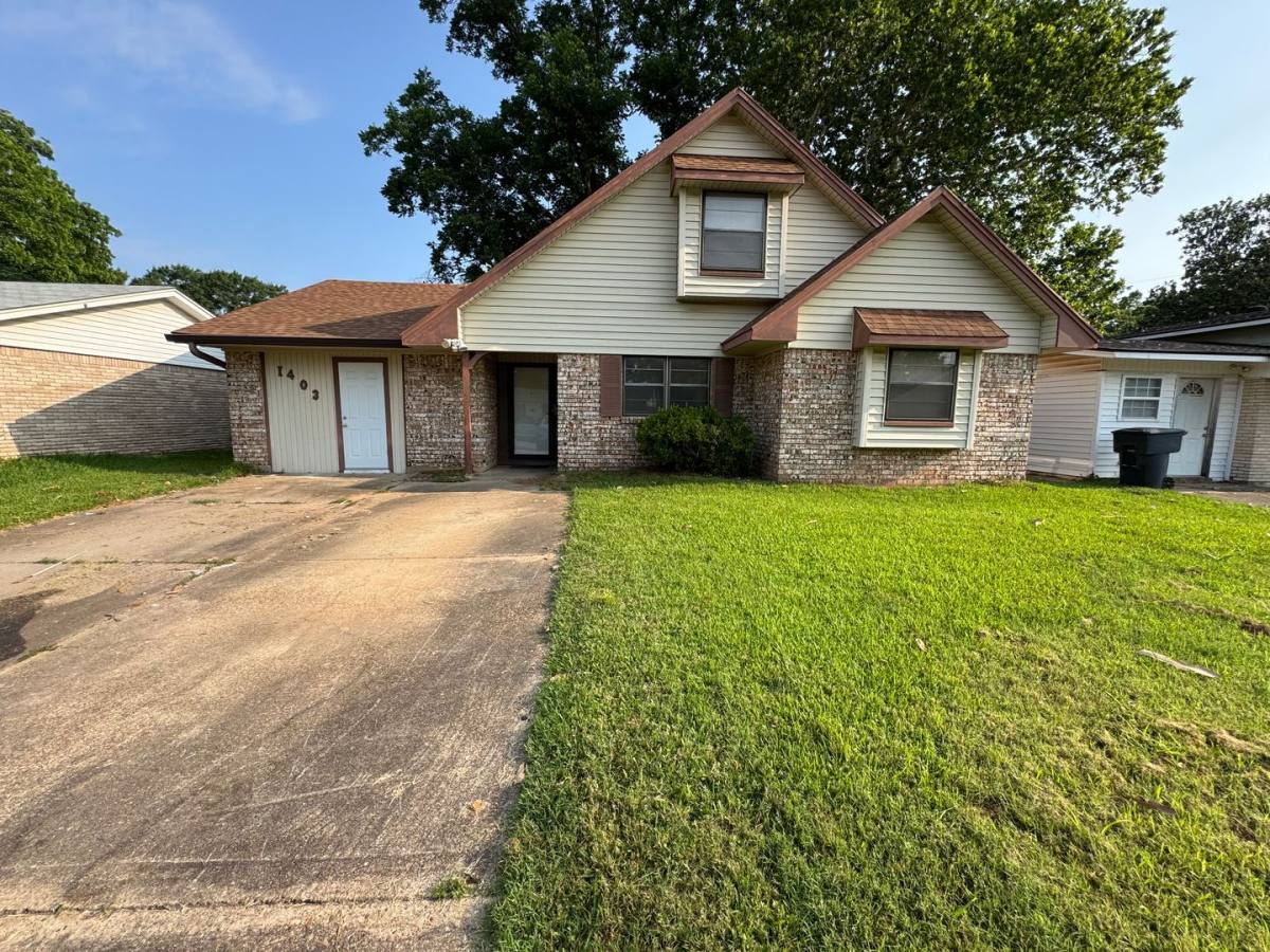 House for rent at 1403 Holiday Place, Bossier City, LA 71112