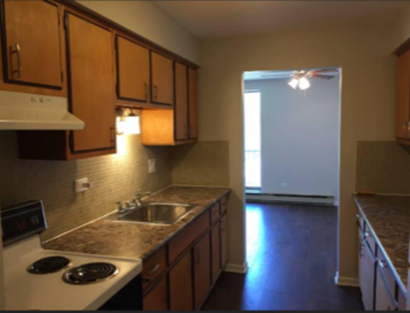 Apartment for rent at 515 E End Ave #300, Calumet City, IL 60409