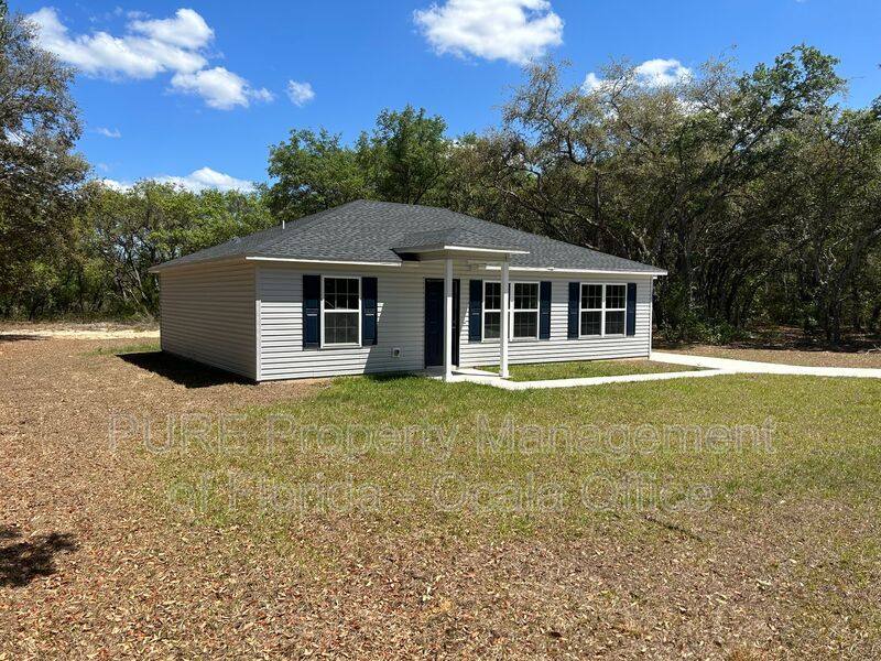 House for rent at 137 Fisher Way Course, Ocklawaha, FL 32179