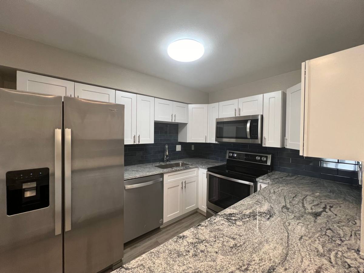 Condo for rent at 2280 S Oswego Way, Aurora, CO 80014