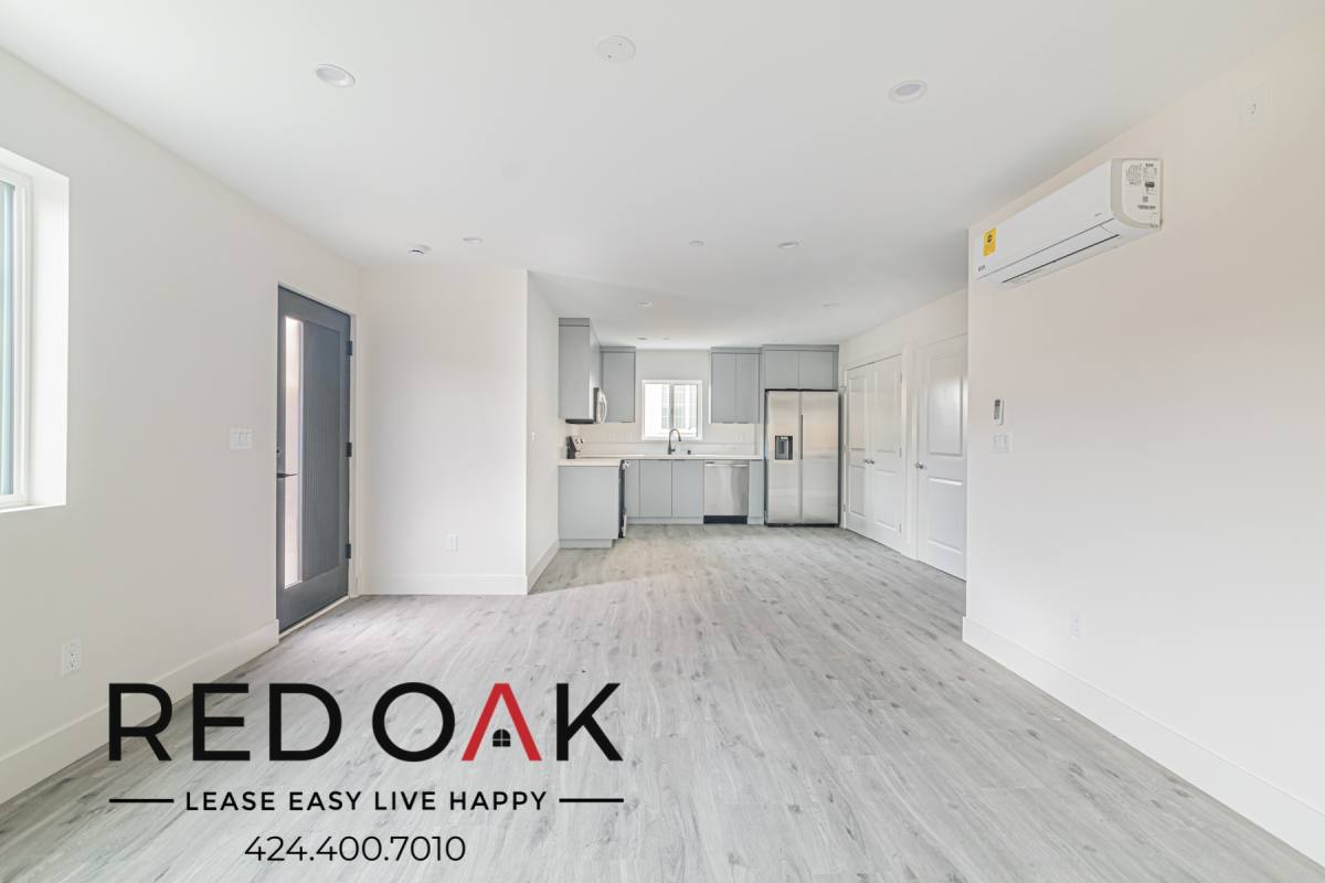 Condo for rent at 11512 Oxford Ave #F, Hawthorne, CA 90250