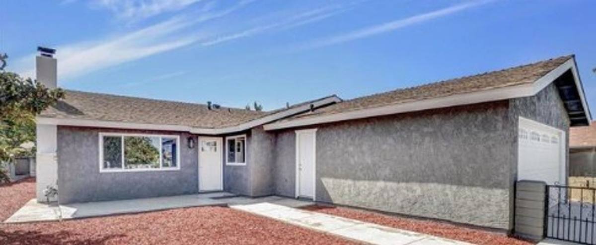 House for rent at 5325 Bonita Dr, San Diego, CA 92114