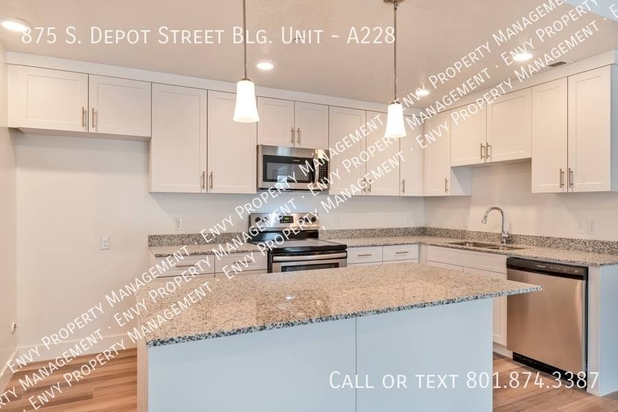 House for rent at 875 S Depot St Blg #A228, Clearfield, UT 84015