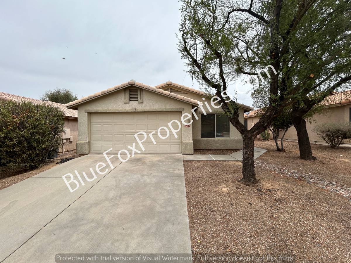 House for rent at 9161 E Calle Arroyo Rapido, Tucson, AZ 85710