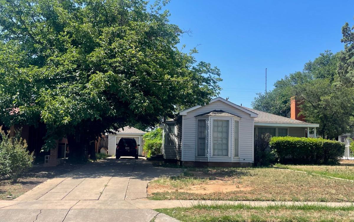 House for rent at 2207 32nd St, Lubbock, TX 79411