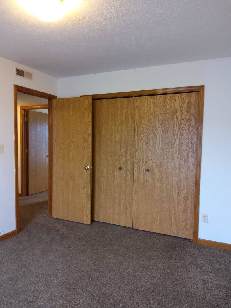 Apartment for rent at 251 Woodridge Court, Goshen, IN 46528
