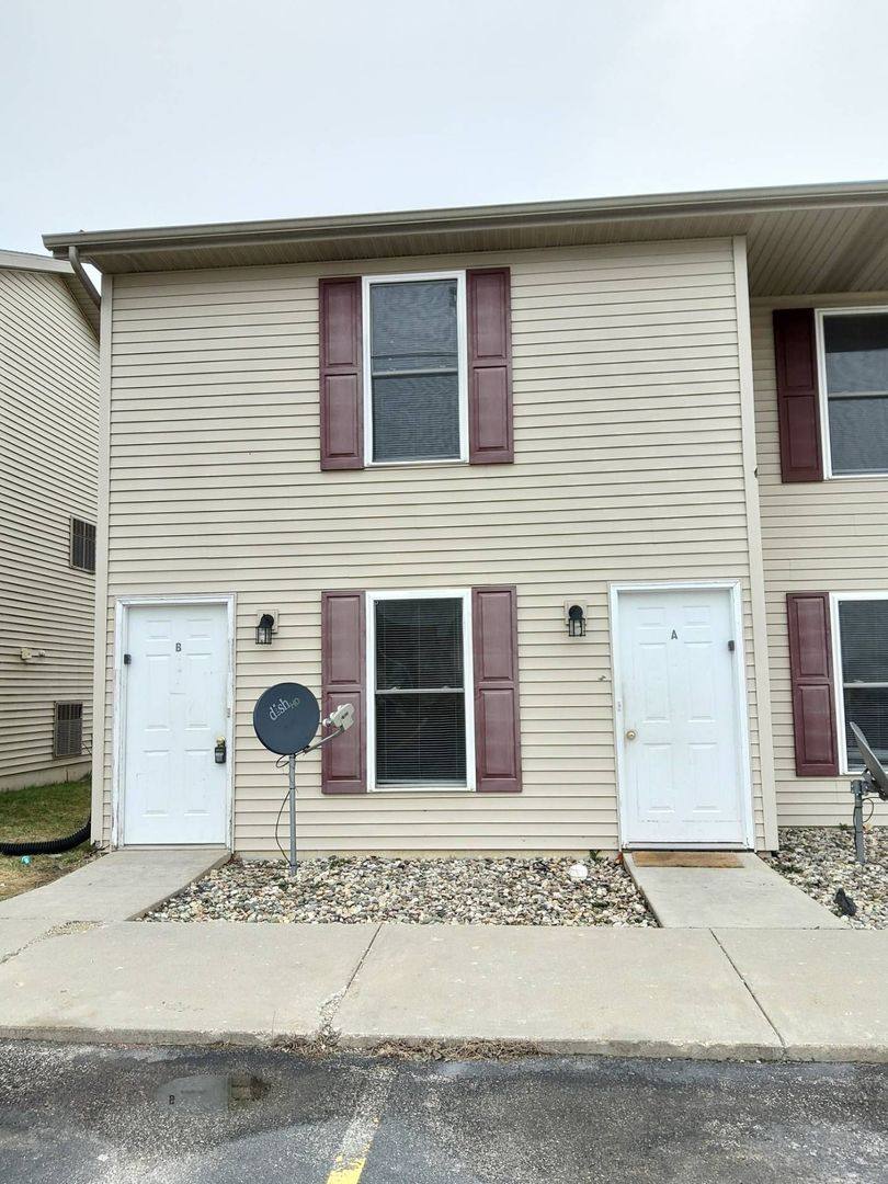 Apartment for rent at 251 Woodridge Court, Goshen, IN 46528