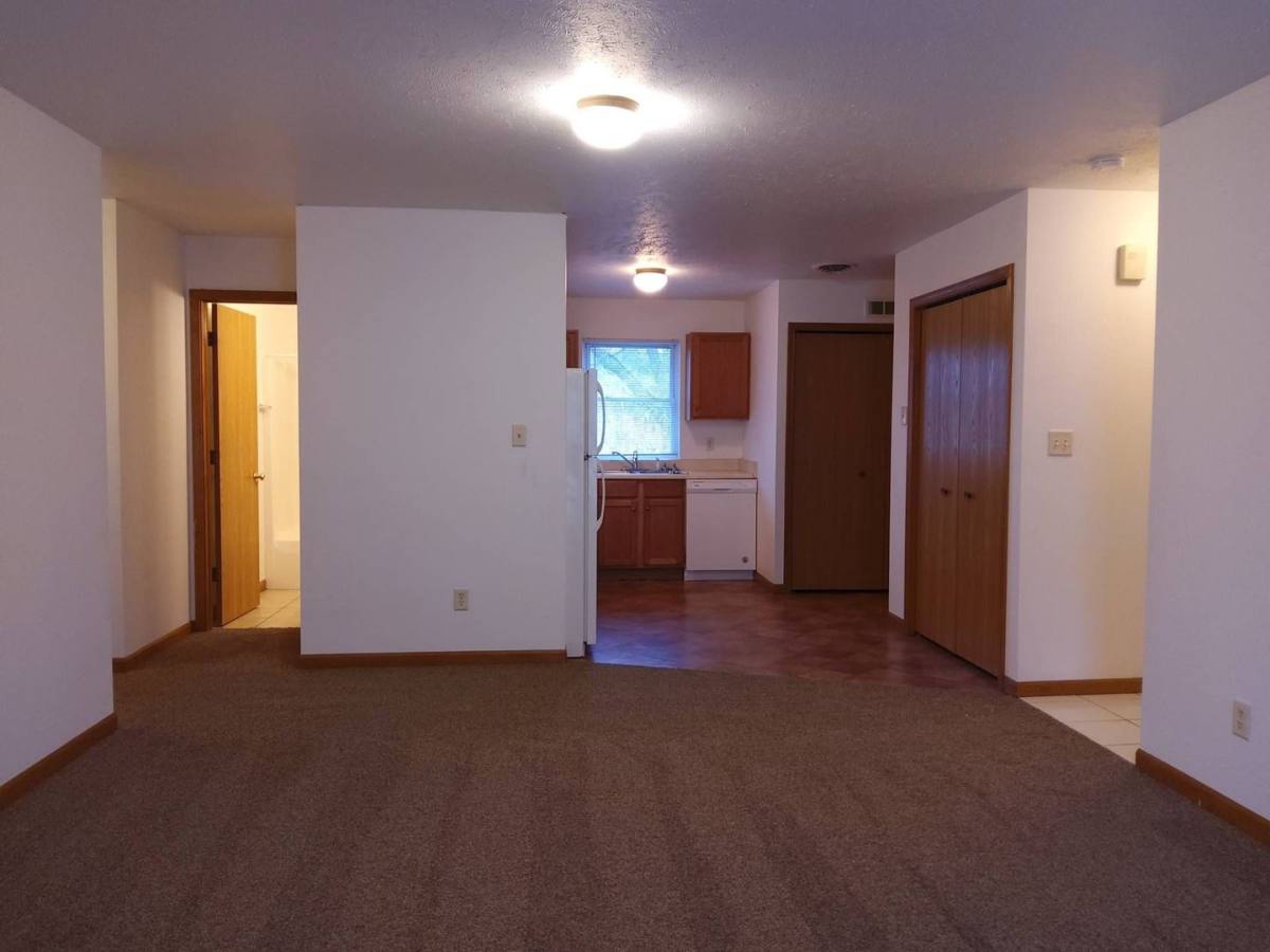 Apartment for rent at 261 Woodridge Court, Goshen, IN 46528