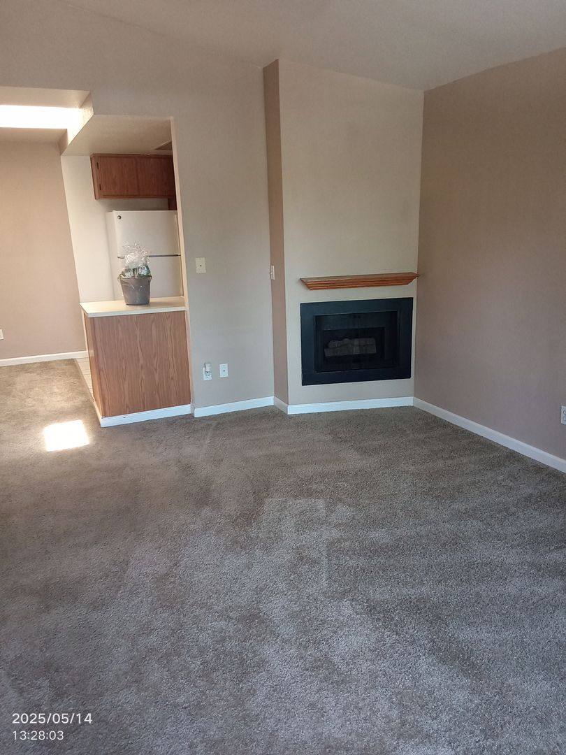 Apartment for rent at 7870 Locher Way, Citrus Heights, CA 95610