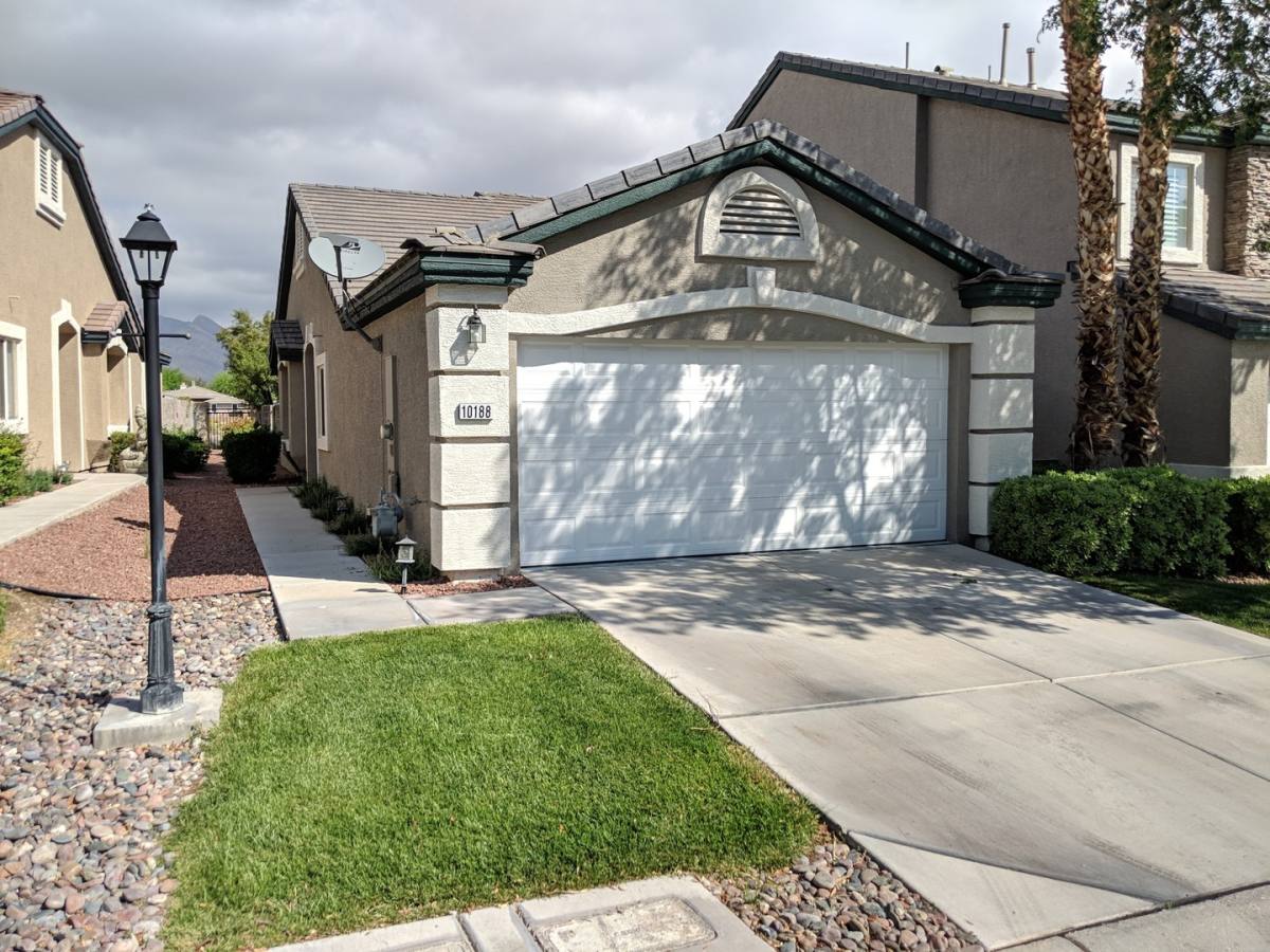 House for rent at 10188 Birch Bluff Lane, Las Vegas, NV 89145