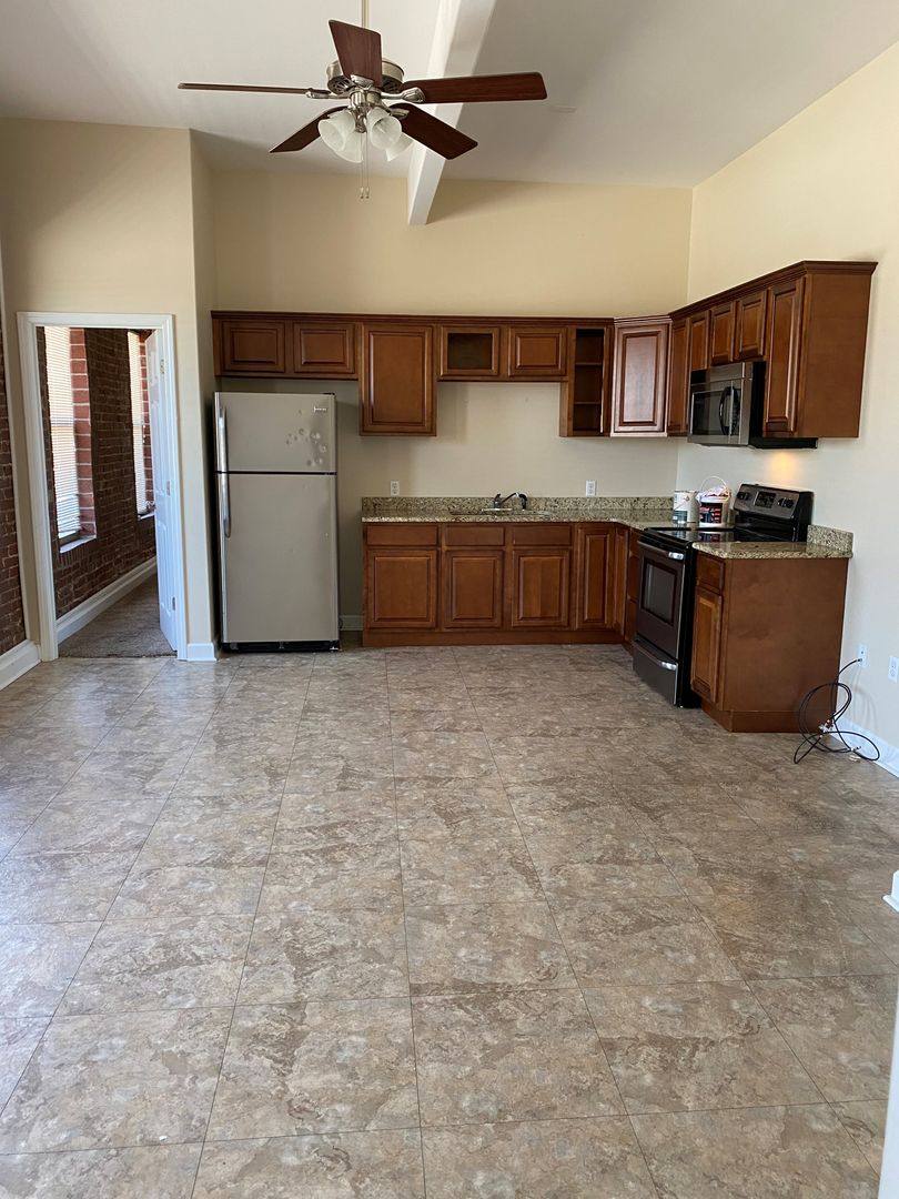 House for rent at 317 W B St, Russellville, AR 72801