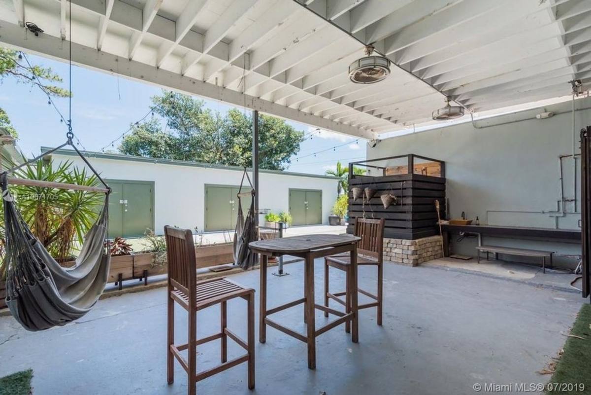 Apartment for rent at 1100 NE 5th Terrace, Fort Lauderdale, FL 33304