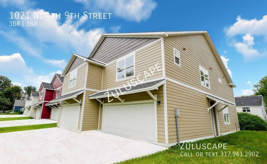 Townhouse for rent at 1021 N 9th St, Elwood, IN 46036