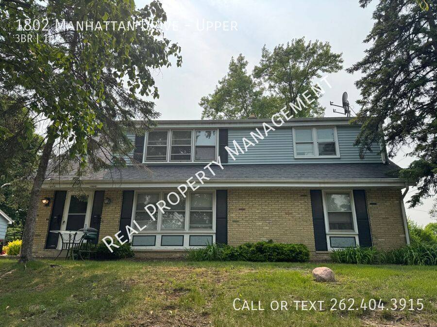 Apartment for rent at 1802 Manhattan Dr, Waukesha, WI 53186