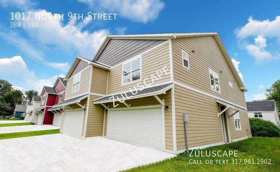 Townhouse for rent at 1017 N 9th St, Elwood, IN 46036