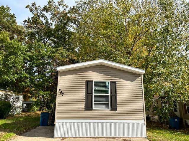 House for rent at 267 Birdsall Dr E, Battle Creek, MI 49037