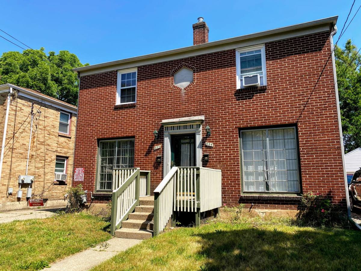 Apartment for rent at 853 Ballard SE, Grand Rapids, MI 49507