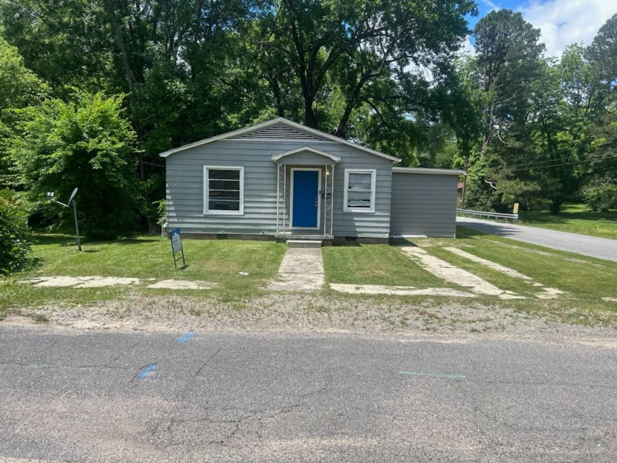 House for rent at 1604 Texas, Malvern, AR 72104