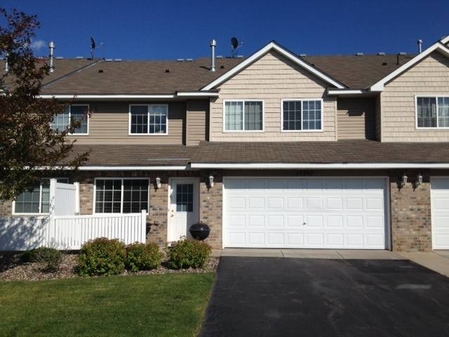 Townhouse for rent at 17397 Gettysburg Way, Lakeville, MN 55044