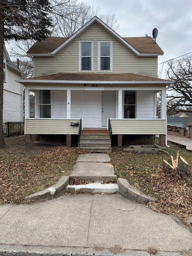 House for rent at 614 N 12th St, Fort Dodge, IA 50501