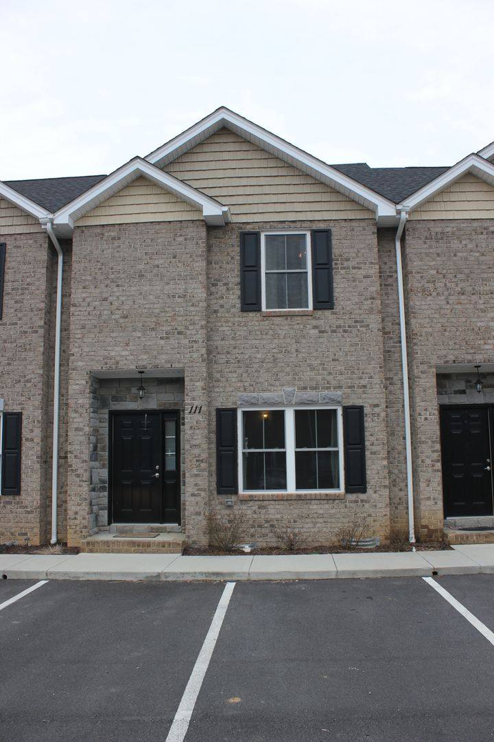 Townhouse for rent at 169 Cedar Point Lane, Harrisonburg, VA 22802