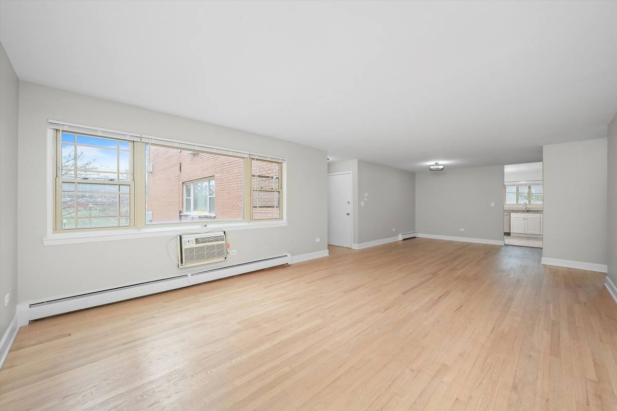 Apartment for rent at 8054 Niles Ave #2W, Skokie, IL 60077