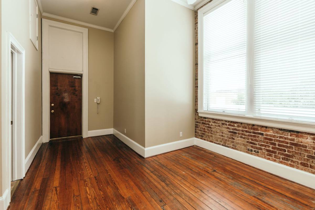 Apartment for rent at 1261 Broad St, Augusta, GA 30901